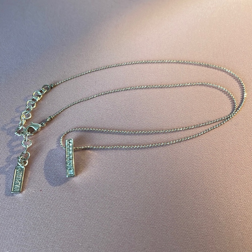 ✨sold✨Napier necklace with Crystals